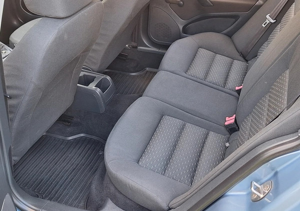 Skoda Octavia cena 19900 przebieg: 218000, rok produkcji 2011 z Nowa Ruda małe 407
